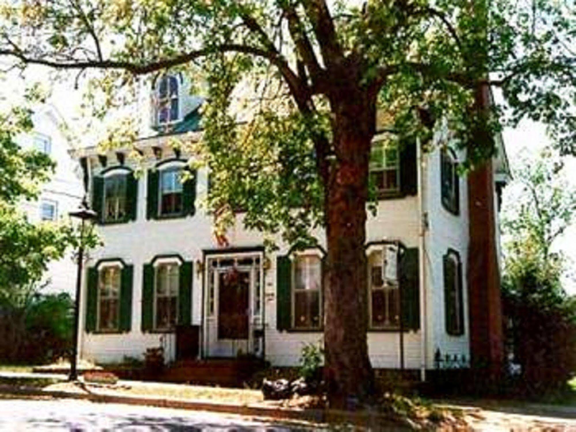 Isaac Hilliard House Bed And Breakfast Pemberton Buitenkant foto